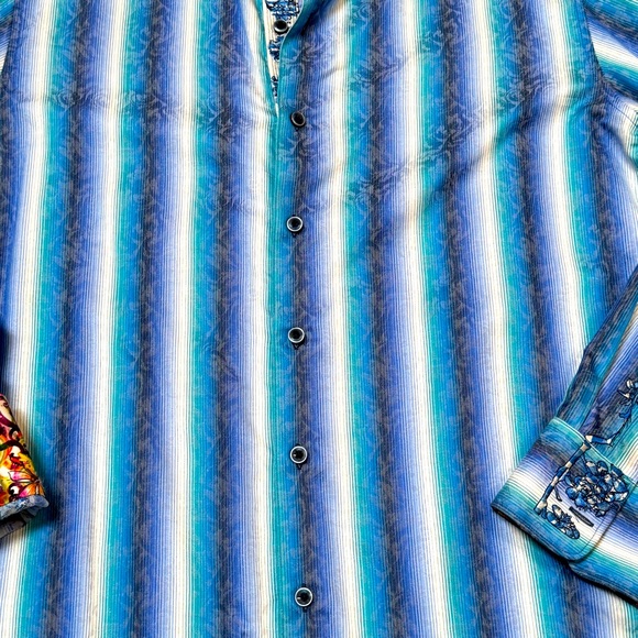 Robert Graham long sleeved button up - Picture 3 of 9